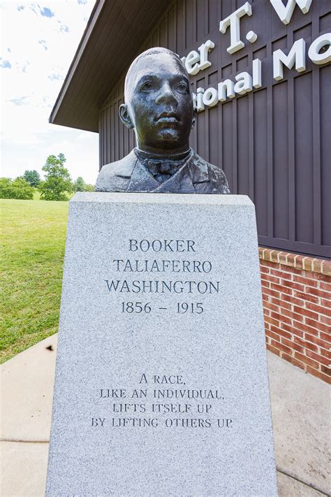 Booker T. Washington monument, Appomattox superintendent got hooked on history at young age